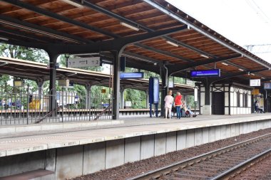 GDANSK, POLAND - 20 AUG: Polonya 'daki Gdansk Oliwa Tren İstasyonu, 20 Ağustos 2019.