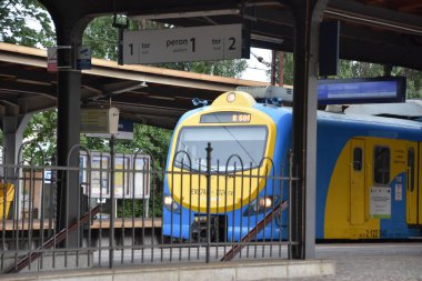 GDANSK, POLAND - 20 AUG: Polonya 'daki Gdansk Oliwa Tren İstasyonu, 20 Ağustos 2019.