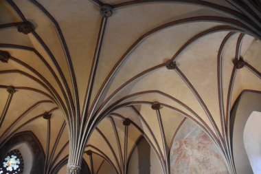 MALBORK, POLAND - 20 Ağustos 2019 'da Polonya' daki Malbork Şatosu 'nda görüldüğü gibi.