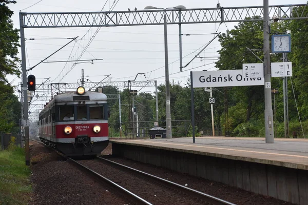 Gdansk Poland Aug Järnvägsstationen Gdansk Oliwa Polen Sedd Den Augusti — Stockfoto