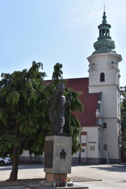 GDYNIA, POLAND - 23 AUG: 23 Ağustos 2019 'da Polonya' nın Gdynia kentinde Polonya Kraliçesi Bakire Meryem Kilisesi 'ndeki Aziz Marys Kilisesi' nde Papa 2..