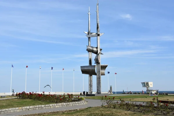 GDYNIA, POLAND - 23 Ağustos 2019 'da Polonya' nın Gdynia şehrinde görülen Pomnik Zagle Anıtı.