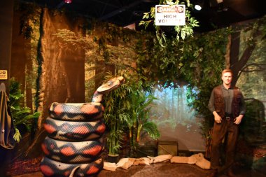 Pigeon Forge TN - 12 Nisan 2022 'de Tennessee' deki Hollywood Balmumu Müzesi 'nde görülen heykel..