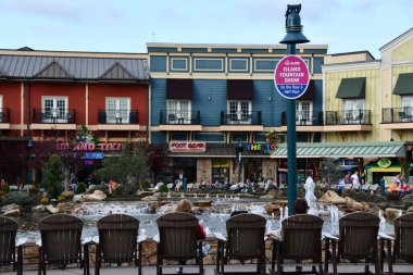 PIGEON Forge, TN - 12 Nisan 2022 'de Tennessee' deki Pigeon Forge Adası. 