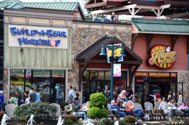 PIGEON Forge, TN - 12 Nisan 2022 'de Tennessee' deki Pigeon Forge Adası. 