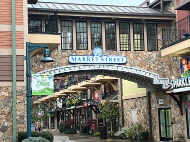 PIGEON Forge, TN - 12 Nisan 2022 'de Tennessee' deki Pigeon Forge Adası. 