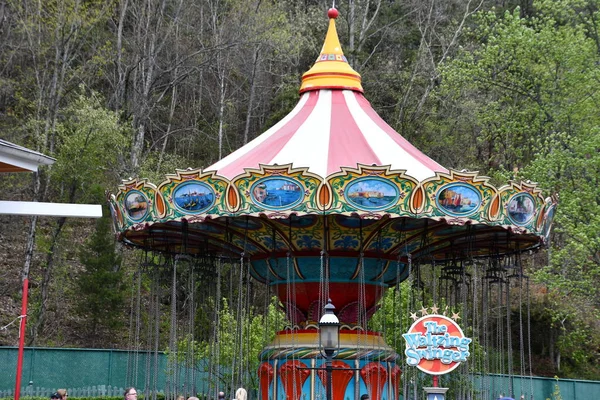 Sevierville Apr Dorfkarussell Dollywood Theme Park Sevierville Tennessee Gesehen April — Stockfoto