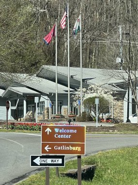 GATLINBURG TN - 11 Nisan 2022 'de görüldüğü üzere Tennessee, Gatlinburg şehir merkezi.