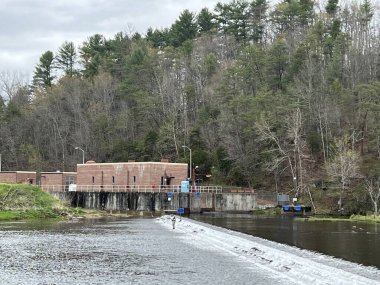 Güney Holston Gölü Nehir Barajı Bristol, Tennessee