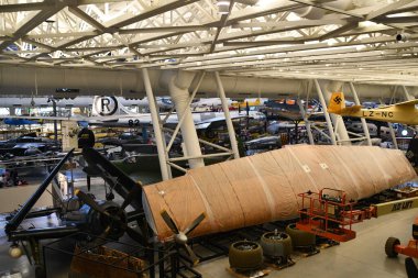 Chantilly, Virginia 'daki Smithsonian Hava ve Uzay Müzesi' nin bir parçası olan Steven F Udvar-Hazy Center 'da 3..