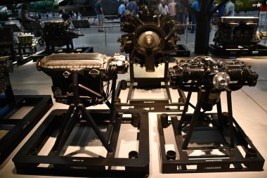 Chantilly, Virginia 'daki Smithsonian Hava ve Uzay Müzesi' nin bir parçası olan Steven F Udvar-Hazy Center 'da 3..