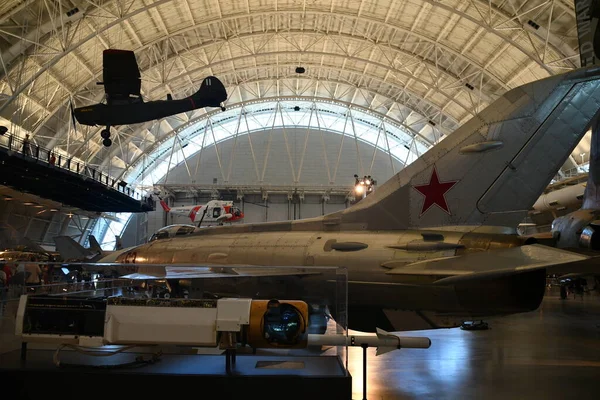 Chantilly, Virginia 'daki Smithsonian Hava ve Uzay Müzesi' nin bir parçası olan Steven F Udvar-Hazy Center 'da 3..