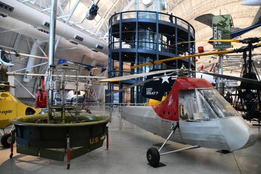 Chantilly, Virginia 'daki Smithsonian Hava ve Uzay Müzesi' nin bir parçası olan Steven F Udvar-Hazy Center 'da 3..