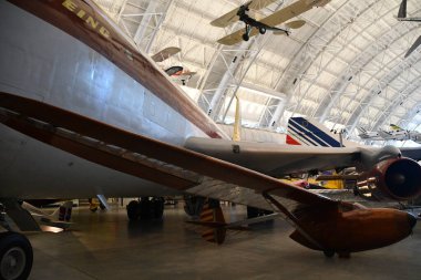 Chantilly, Virginia 'daki Smithsonian Hava ve Uzay Müzesi' nin bir parçası olan Steven F Udvar-Hazy Center 'da 3..