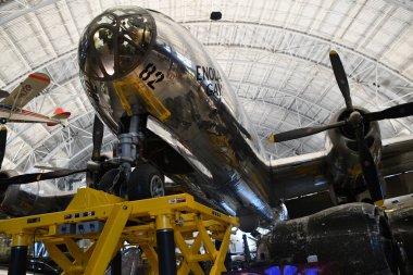 Chantilly, Virginia 'daki Smithsonian Hava ve Uzay Müzesi' nin bir parçası olan Steven F Udvar-Hazy Center 'da 3..