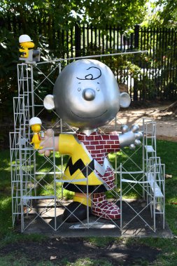 Santa Rosa ROSA CA - 11 Ağustos 2023 'te Santa Rosa, Kaliforniya' daki Charles M Schulz Müzesi ve Araştırma Merkezi 'nde görüldü..