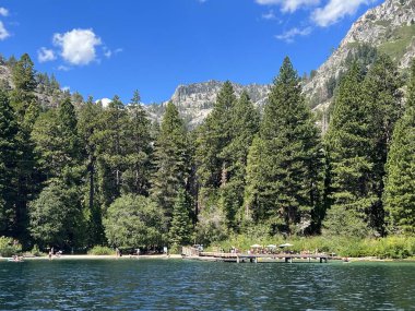 Kaliforniya 'daki Güney Tahoe Gölü manzarası