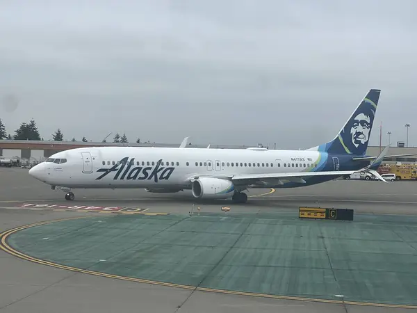 Seattle Août Avion Alaska Airlines Aéroport International Seattle Tacoma Dans Photos De Stock Libres De Droits
