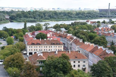 VARŞAN, POLAND - 10 Temmuz 2022 'de Polonya' nın Varşova şehrinde görüldüğü gibi. 