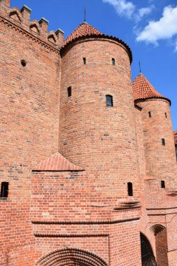 WARsaw, POLAND - 11 Ağustos 2019 'da görüldüğü üzere, Polonya' nın Varşova kentindeki Barbican güçlendirilmiş kapı evi.