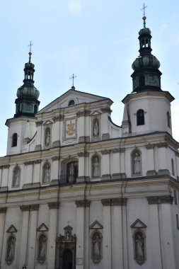 KRAKOW, POLAND - 13 AUG: 13 Ağustos 2019 'da Polonya' nın Krakow kentindeki Saint Bernardino Kilisesi.