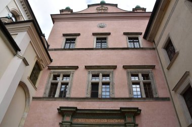 KRAKOW, POLAND - 13 Ağustos 2019 'da Polonya' nın Krakow kentindeki Wawel Kalesi.