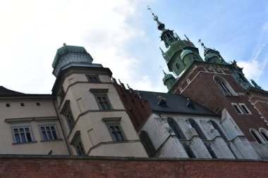 KRAKOW, POLAND - 13 AUG Wawel Katedrali, Krakow, Polonya, 13 Ağustos 2019 'da görüldüğü gibi.