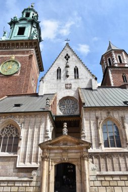 KRAKOW, POLAND - 13 AUG Wawel Katedrali, Krakow, Polonya, 13 Ağustos 2019 'da görüldüğü gibi.