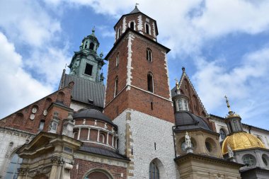 KRAKOW, POLAND - 13 AUG Wawel Katedrali, Krakow, Polonya, 13 Ağustos 2019 'da görüldüğü gibi.