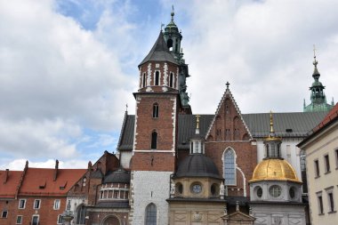 KRAKOW, POLAND - 13 AUG Wawel Katedrali, Krakow, Polonya, 13 Ağustos 2019 'da görüldüğü gibi.
