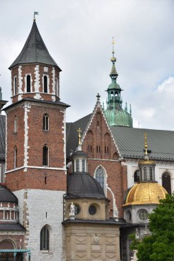 KRAKOW, POLAND - 13 AUG Wawel Katedrali, Krakow, Polonya, 13 Ağustos 2019 'da görüldüğü gibi.