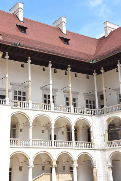 stock image KRAKOW, POLAND - AUG 13: Renaissance Inner Courtyard at Wawel Cathedral at Wawel Castle, in Krakow, Poland, as seen on Aug 13, 2019.