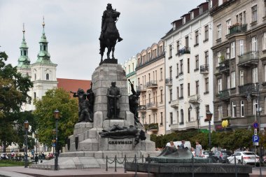 KRAKOW, POLAND - 12 Ağustos 2019 'da Polonya' nın Krakow kentindeki Grunwald Anıtı.
