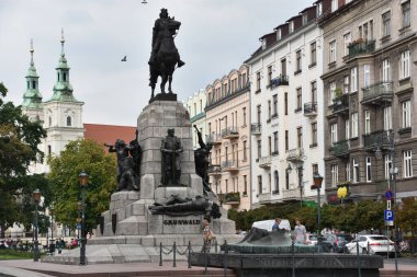 KRAKOW, POLAND - 12 Ağustos 2019 'da Polonya' nın Krakow kentindeki Grunwald Anıtı.