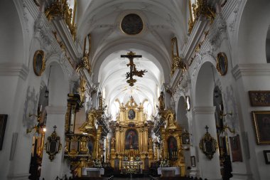 KRAKOW, POLAND - 12 Ağustos 2019 'da Polonya' nın Krakow kentindeki St. Florian Kilisesi.