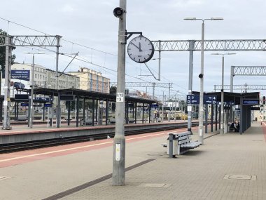 GDYNIA, POLAND - 18 AUG: Polonya 'daki Gdynia Glowna Tren İstasyonu, 18 Ağustos 2019.