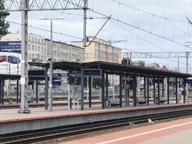 GDYNIA, POLAND - 18 AUG: Polonya 'daki Gdynia Glowna Tren İstasyonu, 18 Ağustos 2019.