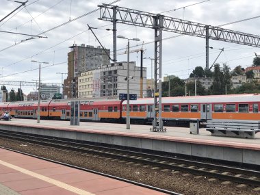 GDYNIA, POLAND - 18 AUG: Polonya 'daki Gdynia Glowna Tren İstasyonu, 18 Ağustos 2019.