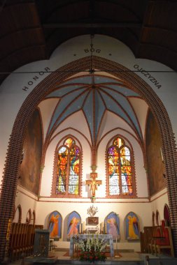 SOPOT, POLAND - 18 Ağustos 2019 'da Polonya' nın Sopot kentindeki St. George Garnizon Kilisesi.