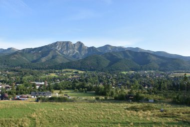 Polonya 'da Zakopane çevresindeki dağların manzarası