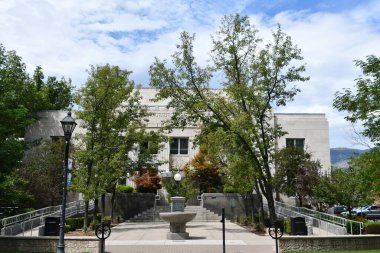 CARSON CITY, NV - 14 AUG: 14 Ağustos 2023 'te Carson City, Nevada' da görülen Başsavcılık ve Çeşmesi.