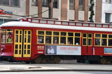 New Orleans, Louisiana 'daki Kanal Tramvayı, 26 Kasım 2023' te görüldüğü gibi..