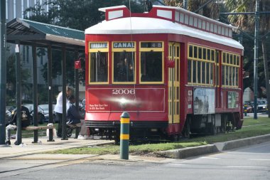 New Orleans, Louisiana 'daki Kanal Tramvayı, 26 Kasım 2023' te görüldüğü gibi..