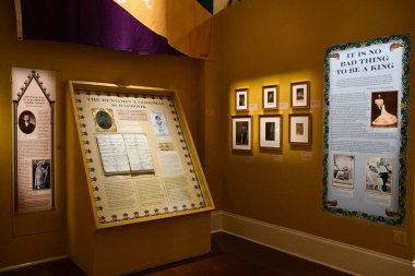 New Orleans 'taki Louisiana Eyalet Müzesi' nin bir parçası olan Presbytere 'deki Mardi Gras Sergisi, 22 Kasım 2023.