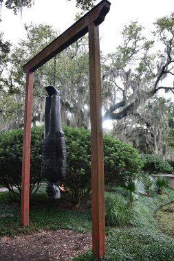 NEW ORLEANS, LA - 22 Kasım 2023 'te New Orleans Sanat Müzesi' nde Sydney & Walda Besthoff Heykel Bahçesi.