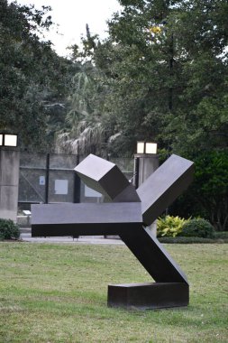 NEW ORLEANS, LA - 22 Kasım 2023 'te New Orleans Sanat Müzesi' nde Sydney & Walda Besthoff Heykel Bahçesi.