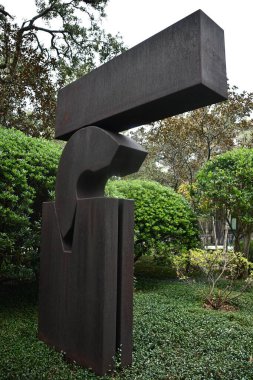 NEW ORLEANS, LA - 22 Kasım 2023 'te New Orleans Sanat Müzesi' nde Sydney & Walda Besthoff Heykel Bahçesi.