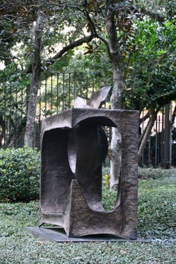 NEW ORLEANS, LA - 22 Kasım 2023 'te New Orleans Sanat Müzesi' nde Sydney & Walda Besthoff Heykel Bahçesi.