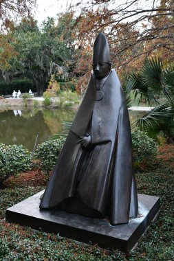 NEW ORLEANS, LA - 22 Kasım 2023 'te New Orleans Sanat Müzesi' nde Sydney & Walda Besthoff Heykel Bahçesi.