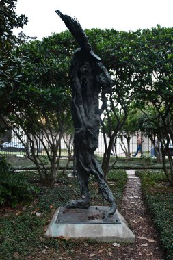 NEW ORLEANS, LA - 22 Kasım 2023 'te New Orleans Sanat Müzesi' nde Sydney & Walda Besthoff Heykel Bahçesi.